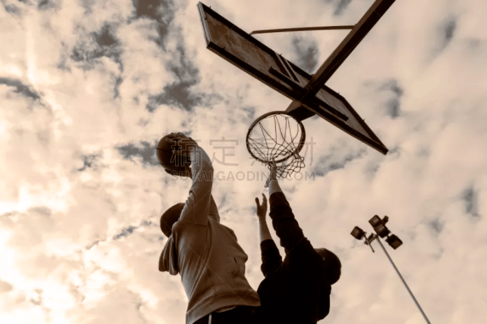 CBA季后赛对阵预测与焦点分析